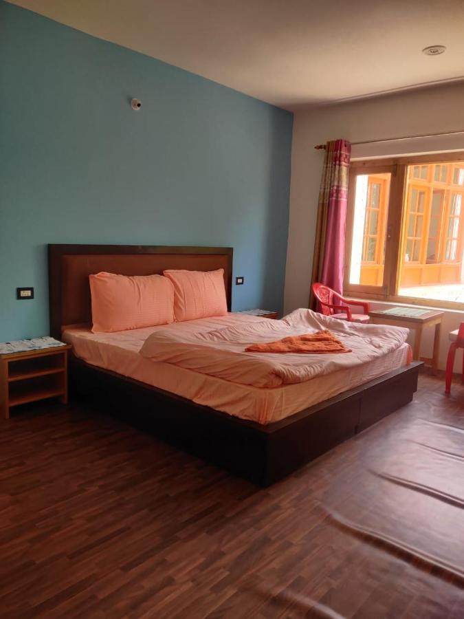 Tsetan Guest House Лех Екстериор снимка