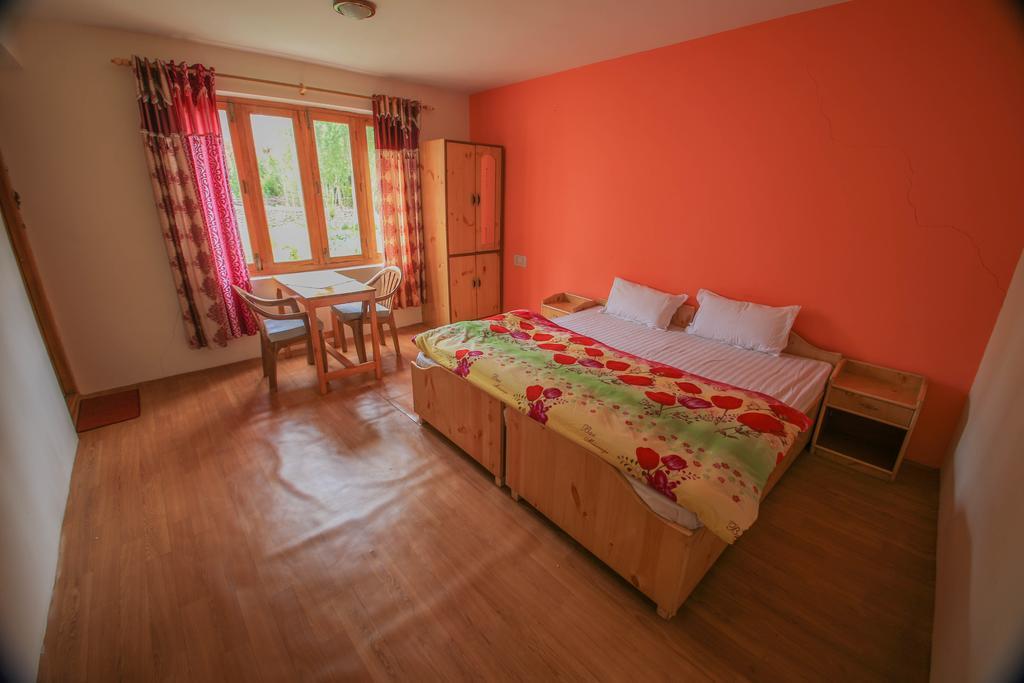 Tsetan Guest House Лех Екстериор снимка