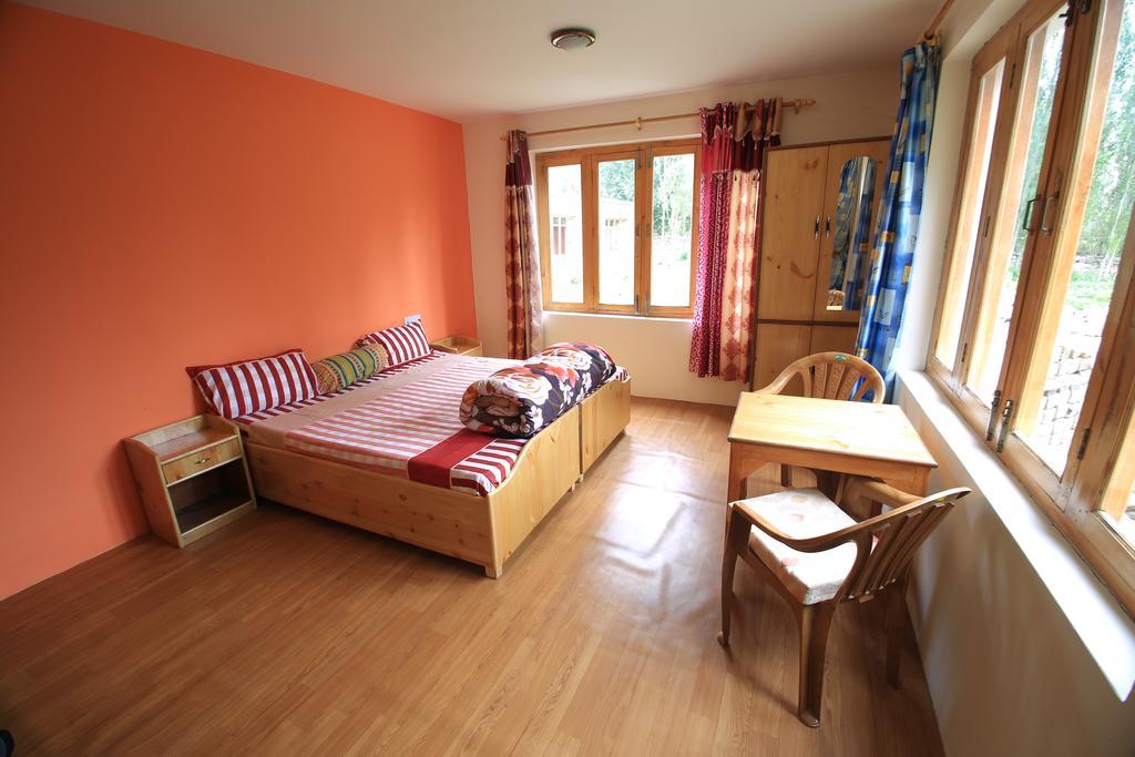 Tsetan Guest House Лех Екстериор снимка